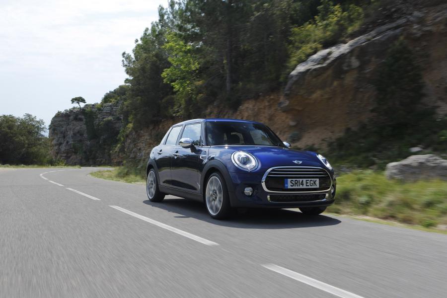  Mini Cooper D 5-Door 2014 года  (UK) (фото 18 из 68)